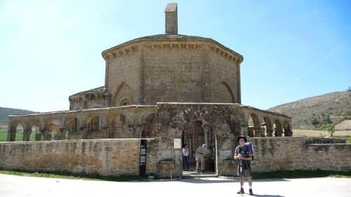 Ermita de Santa Maria de Eunate, perto de Puente la Reina