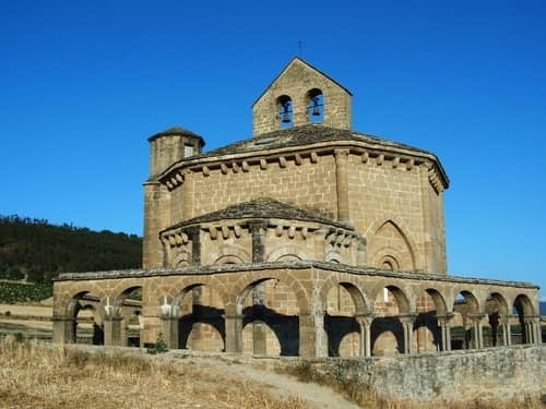 Igreja de Santa Maria de Eunate, também conhecida como Ermita de Eunate.